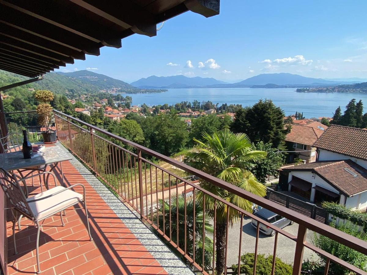 Penthouse Andrea Appartement Meina Buitenkant foto